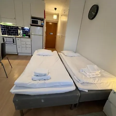 Kotimaailma Helsinki - In Tapiola *